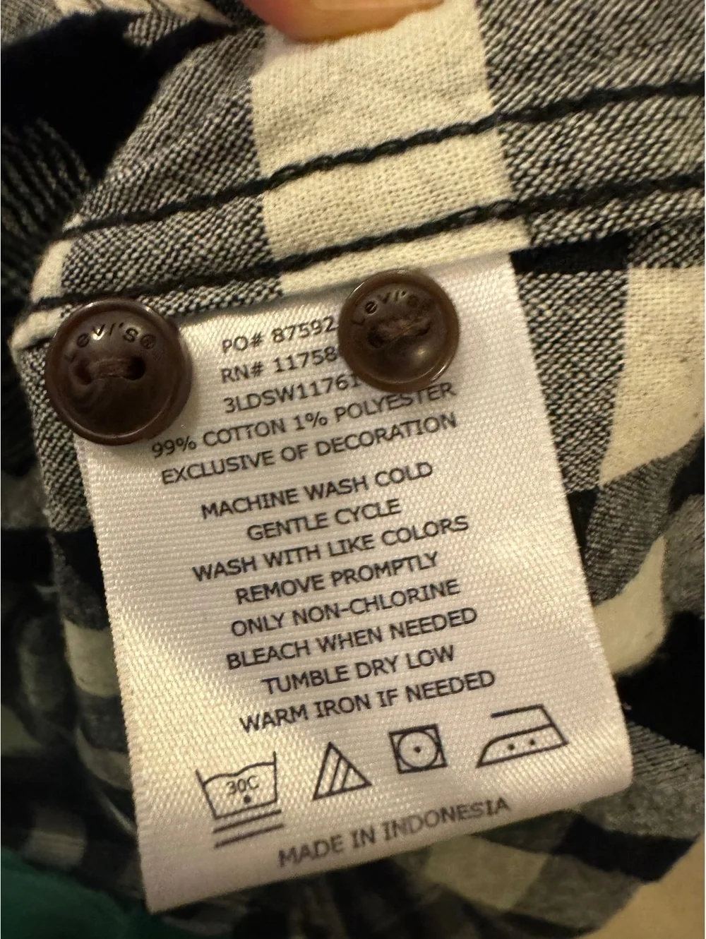 Levi’s Men’s Shirt XL Black White Plaid Short Sleeve Button Front Cotton